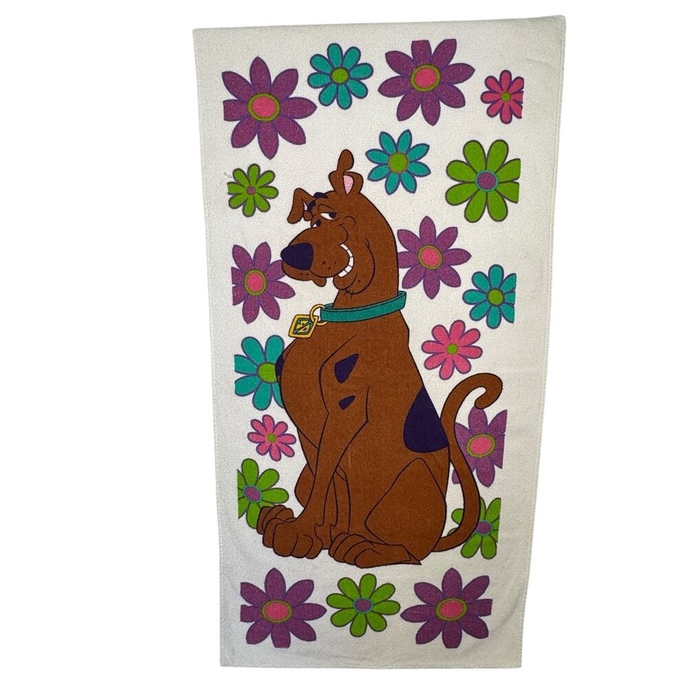 Vintage 2000s Scooby-Doo Hanna-Barbera Floral Beach Towel Y2K 26x52.5